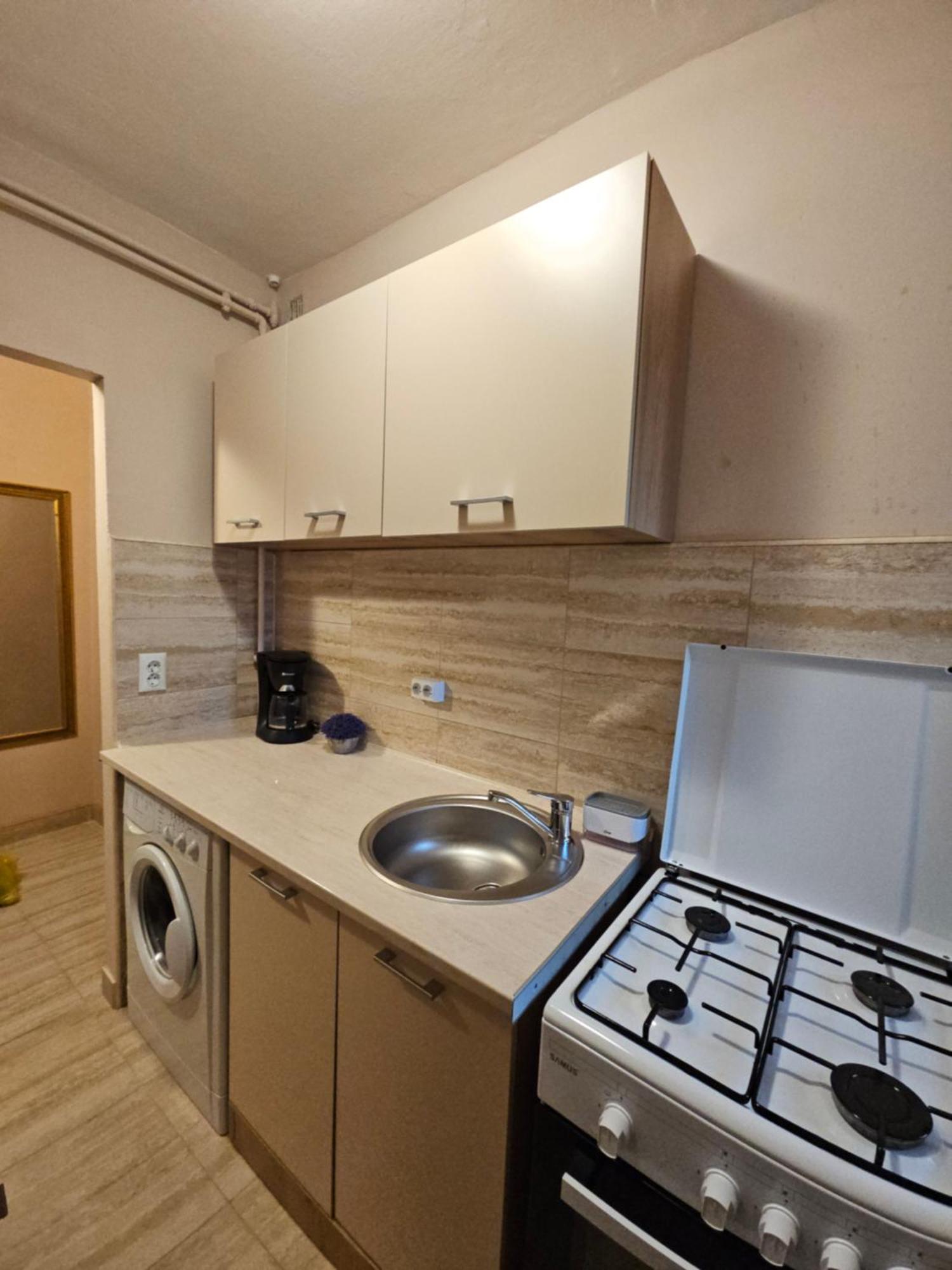 Aparthotel Sibiu Cedonia Εξωτερικό φωτογραφία
